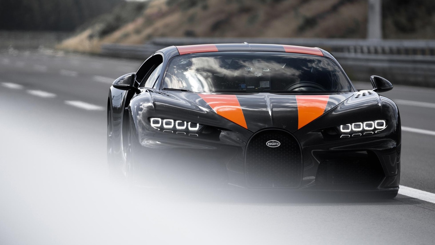 Bugatti Chiron, gomme “spaziali” per il record di velocità