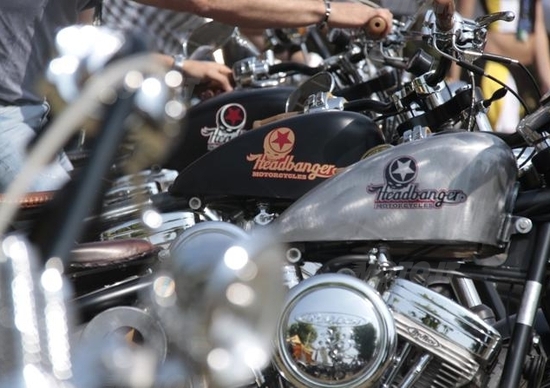 Headbanger al Superbike Village di Imola Headbanger al Superbike Village di Imola