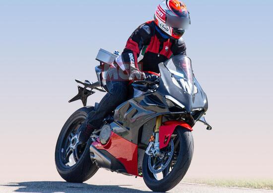 Nuova Ducati V4 Superleggera. In arrivo nel 2020? Nuova Ducati V4 Superleggera. In arrivo nel 2020?