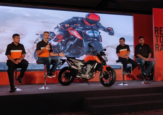 KTM 490: attesi cinque modelli con motore bicilindrico KTM 490: attesi cinque modelli con motore bicilindrico