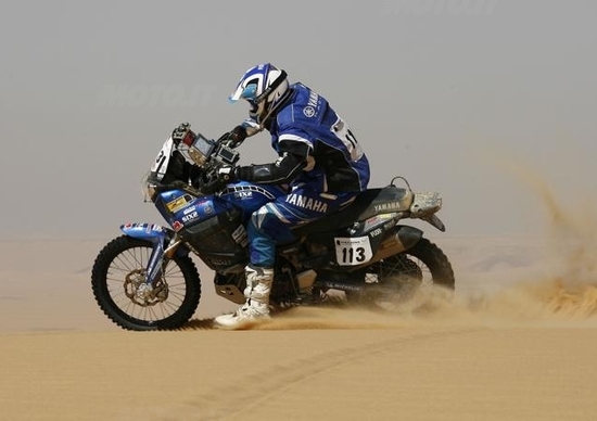 Catanese stupisce al Pharaons Rally sulla Yamaha Super Ténéré Catanese stupisce al Pharaons Rally sulla Yamaha Super Ténéré