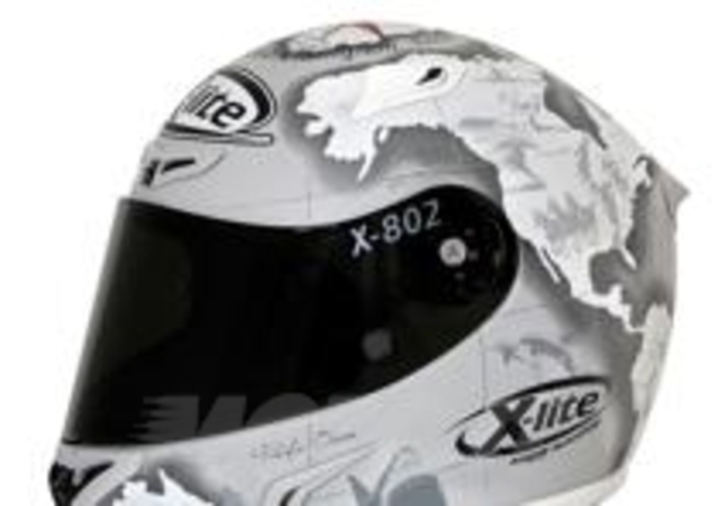 X-Lite: in vendita da fine anno la replica del casco celebrativo con cui Carlos  Checa correrà a Portimao - Accessori - Moto.it