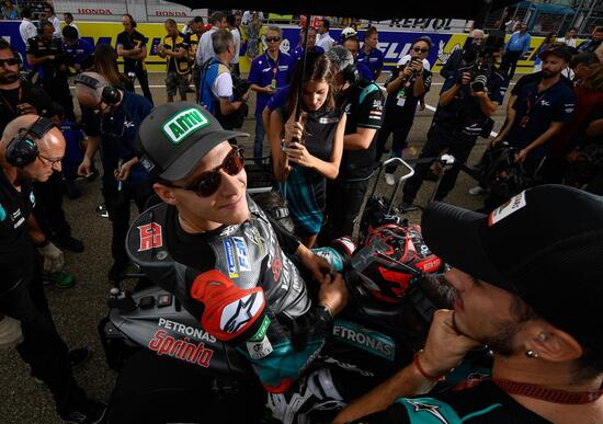 MotoGP 2019 in Thailandia: le dichiarazioni post-gara di Quartararo e Vinales MotoGP 2019 in Thailandia: le dichiarazioni post-gara di Quartararo e Vinales