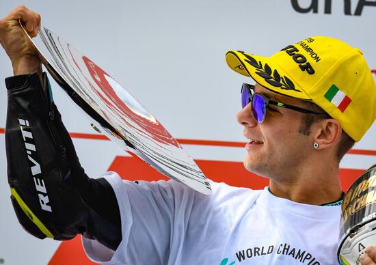 Moto3. Lorenzo Dalla Porta campione del mondo 2019: Per mia nonna e mio papà Moto3. Lorenzo Dalla Porta campione del mondo 2019: Per mia nonna e mio papà