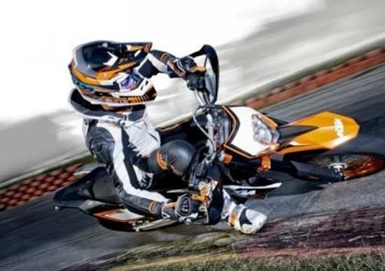 KTM 690 SMC R 2012 KTM 690 SMC R 2012