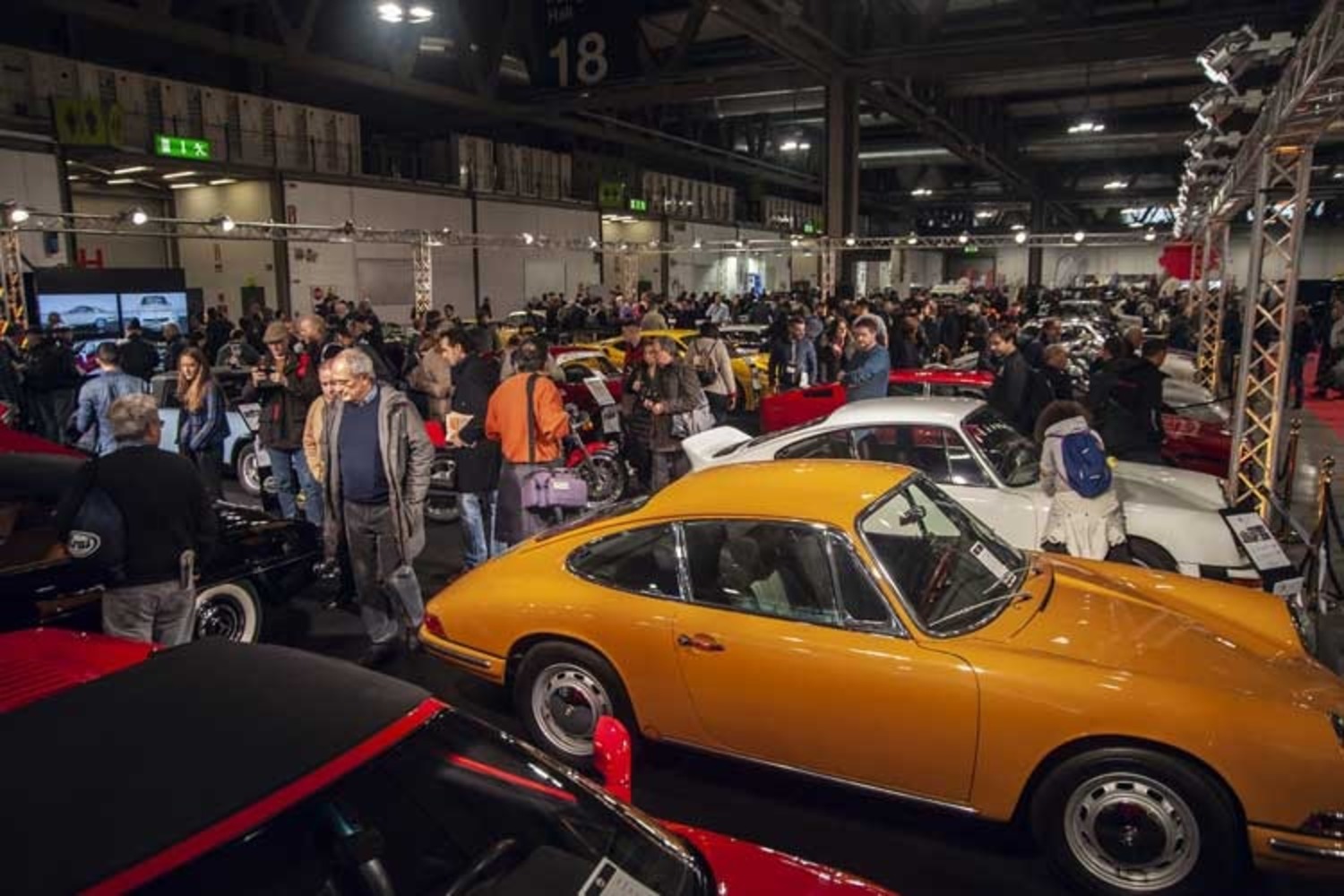 A Milano AutoClassica debutta Wannenes con l'asta di auto classiche e sportive