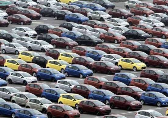 Parte bene il II trimestre 2016: il mercato auto cresce ancora in doppia cifra Parte bene il II trimestre 2016: il mercato auto cresce ancora in doppia cifra
