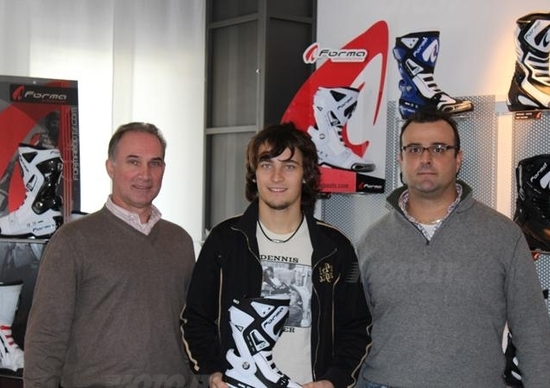 Karel Abraham sceglie Forma per la stagione 2012 Karel Abraham sceglie Forma per la stagione 2012