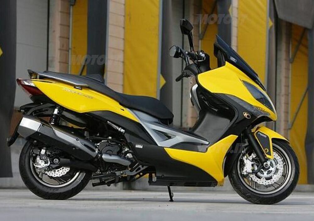 Kymco Xciting 400i ABS (2016 - 18), prezzo e scheda tecnica - Moto.it