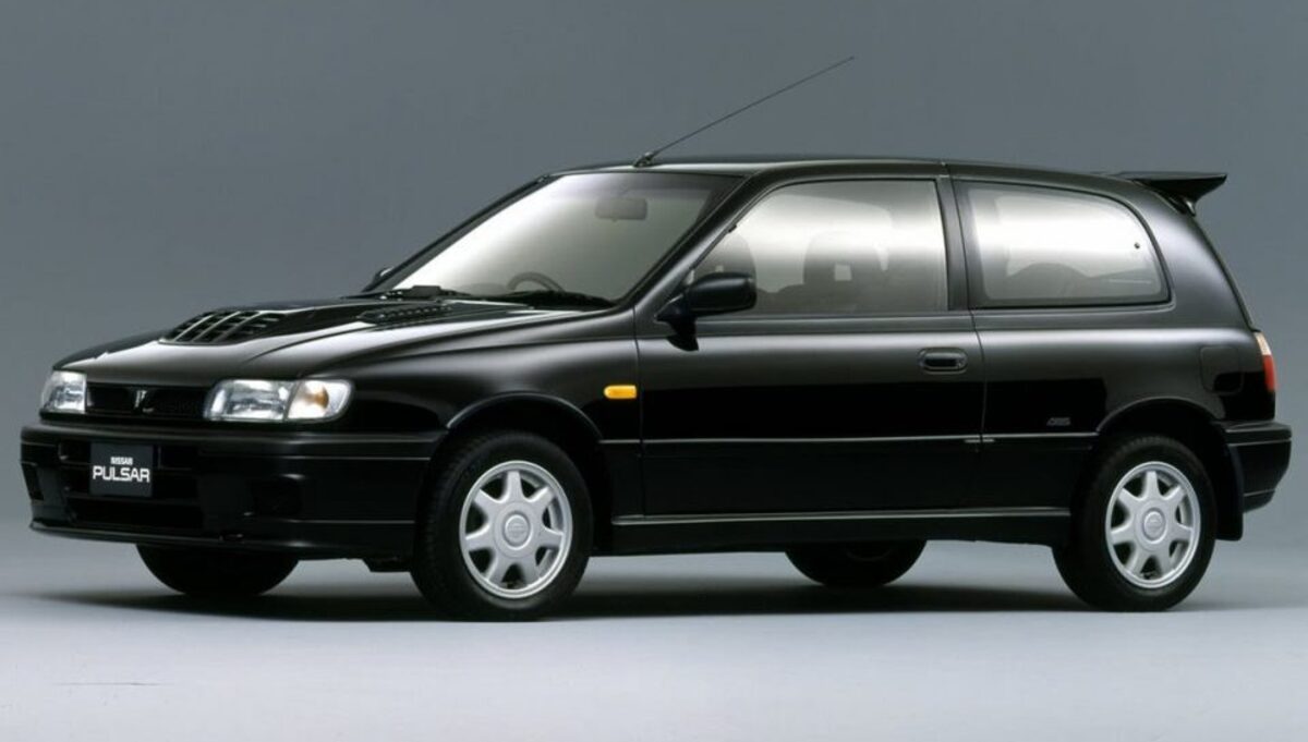 nissan-sunny-gt-i-r-960x545-2.jpg