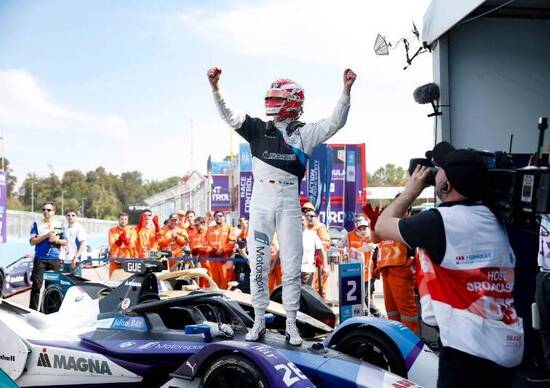 Formula E, ePrix di Santiago: Maximiliam Gunther (BMW) vince in Cile