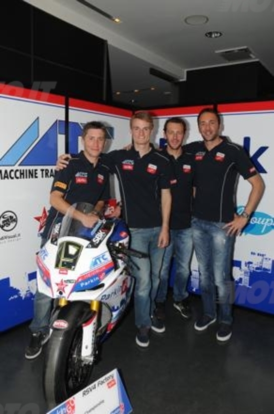 Superbike. Presentato a Milano il ParkinGO Team MTC Racing Superbike. Presentato a Milano il ParkinGO Team MTC Racing