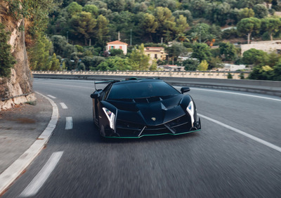 Lamborghini Veneno Roadster All Asta Una Delle 9 Supercar Realizzate News Automoto It