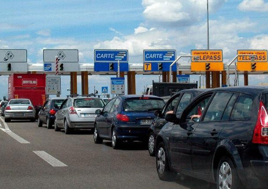 Autostrade: niente pedaggio su alcuni tratti in Liguria Autostrade: niente pedaggio su alcuni tratti in Liguria