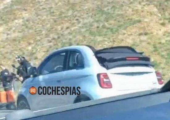 Nuova Fiat 500 ibrida o elettrica, Cabriolet 2020: eccola Nuova Fiat 500 ibrida o elettrica, Cabriolet 2020: eccola