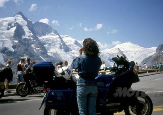 La moto provoca il priapismo? Negli Usa fanno causa a BMW La moto provoca il priapismo? Negli Usa fanno causa a BMW