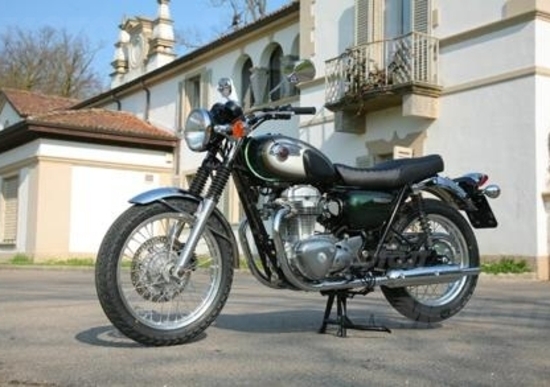 Kawasaki W 800, accensione spia FI Kawasaki W 800, accensione spia FI