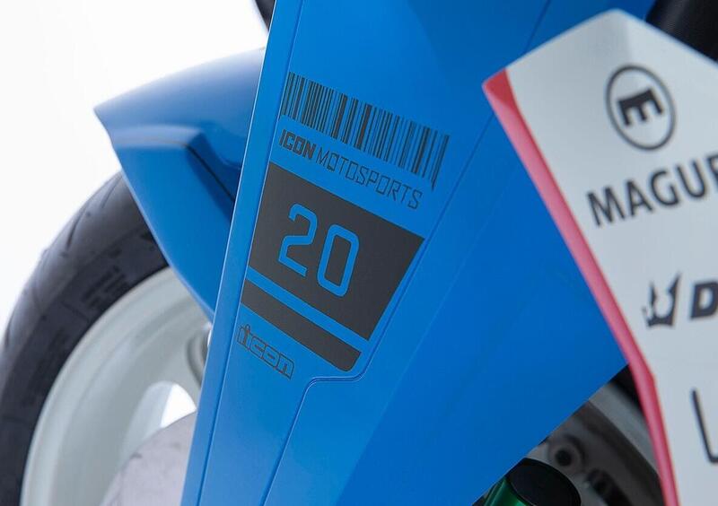 zx 500 rm blue