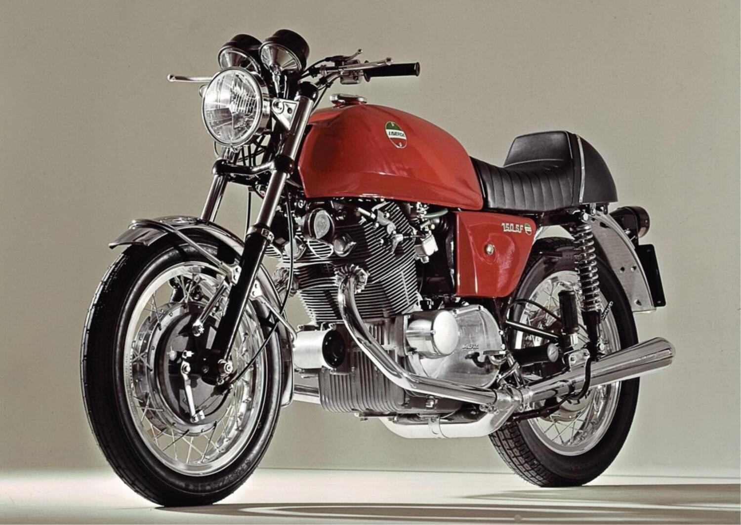 La SF 750 Laverda  compie cinquant anni 1 News Moto  it