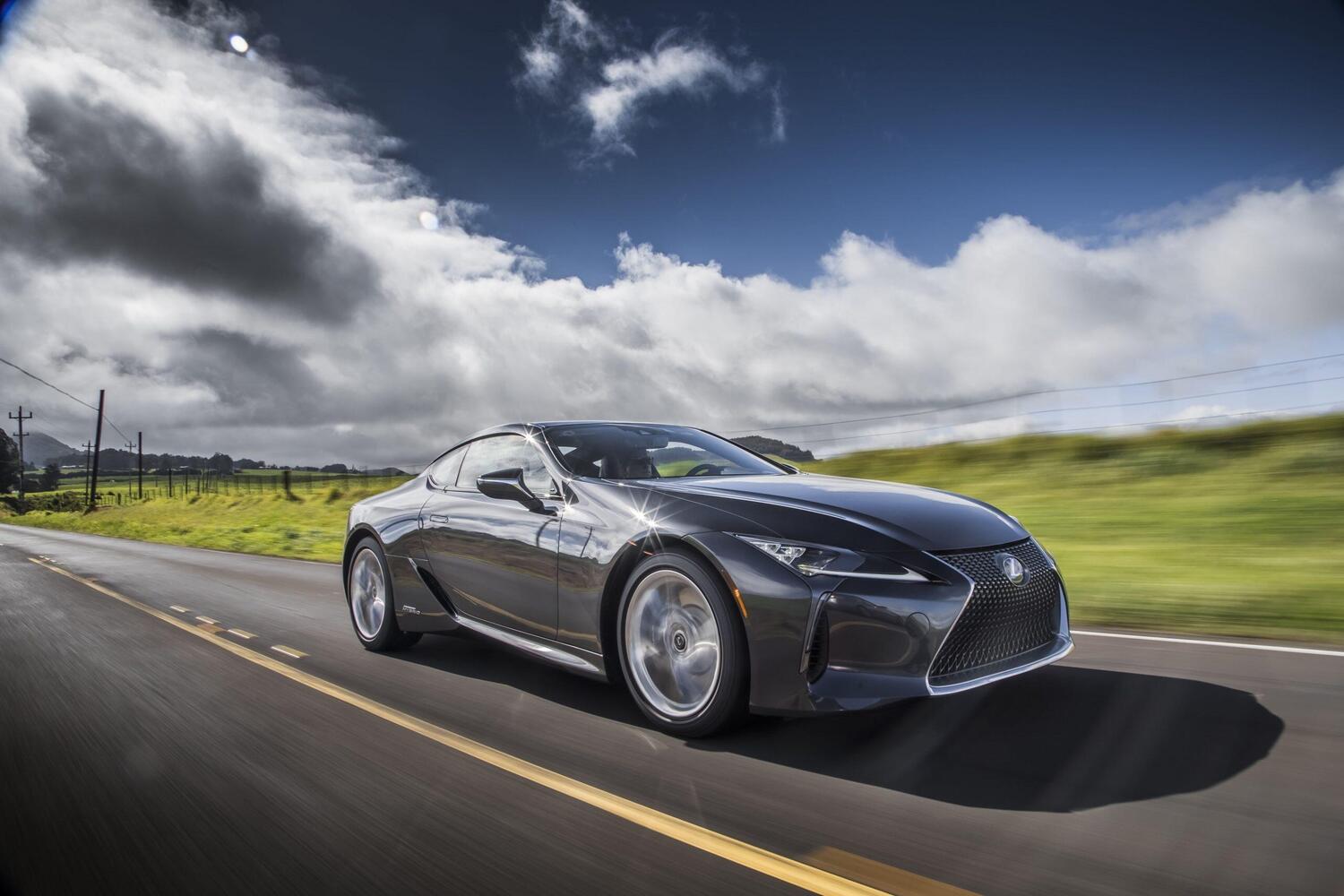 Lexus LC Coupé 2021: restyling e aggiornamenti tecnici