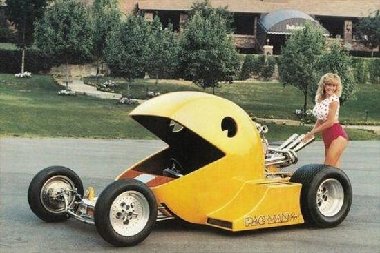Questa macchinetta di PacMan, si mangerebbe un Cybertruck Tesla?