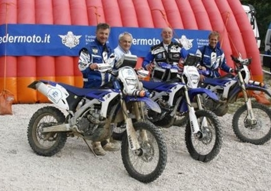 Motorally. I ricognitori del managing hanno scelto la Yamaha WR450F Motorally. I ricognitori del managing hanno scelto la Yamaha WR450F