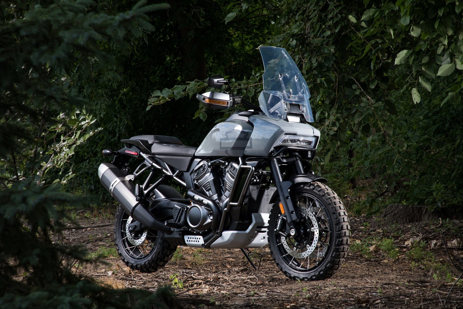 Harley Davidson rimanda al 2021 il lancio della Bronx e della Pan America