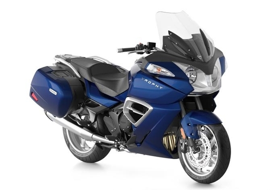 Torna la Triumph Trophy 1200 Torna la Triumph Trophy 1200