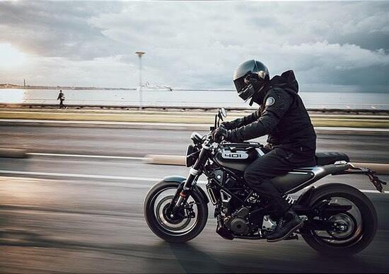 Husqvarna: comperi oggi e inizi a pagare fra 4 mesi Husqvarna: comperi oggi e inizi a pagare fra 4 mesi