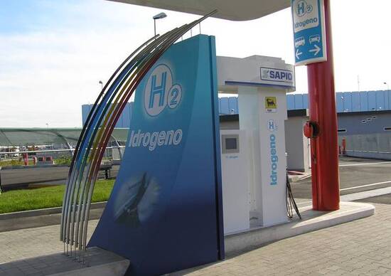 Europa: strategia comune per la mobilità ad idrogeno Europa: strategia comune per la mobilità ad idrogeno