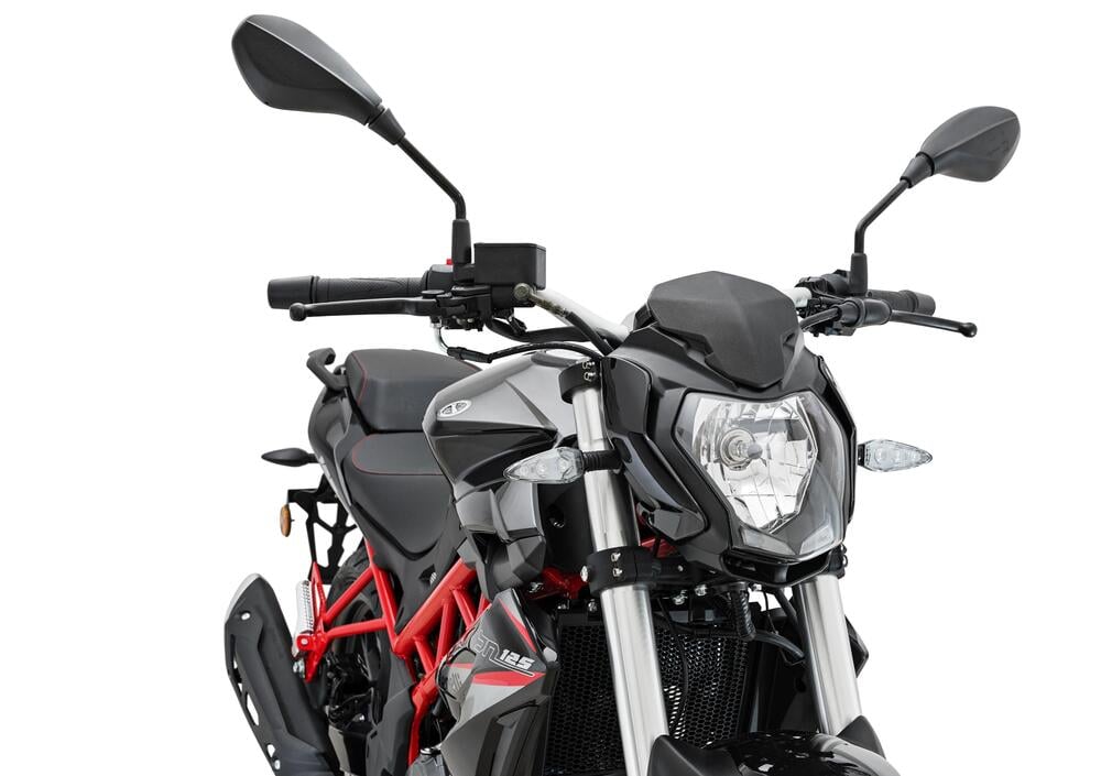 Benelli BN 125 (2018 - 20), Prezzo E Scheda Tecnica - Moto.it