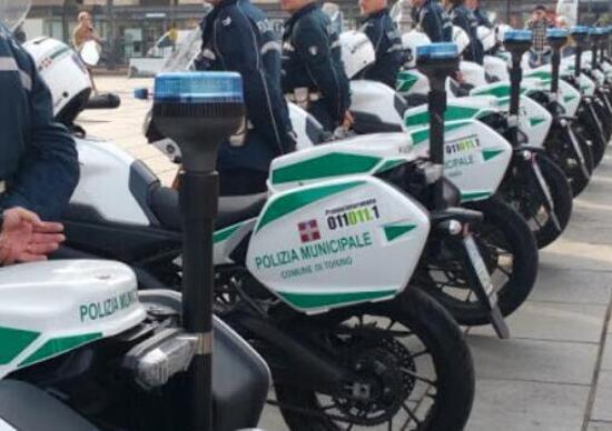 Torino, in moto in città a 167 km/h: beccato dai vigili Torino, in moto in città a 167 km/h: beccato dai vigili