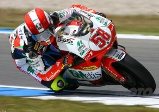 La Gilera 250 di Marco donata alla famiglia Simoncelli La Gilera 250 di Marco donata alla famiglia Simoncelli