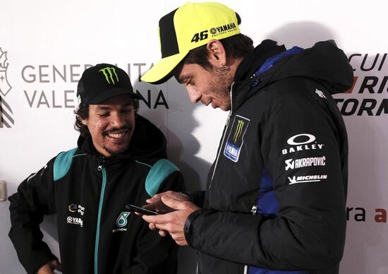 MotoGP. Valentino Rossi a Morbidelli: Franco come si sta in Petronas? MotoGP. Valentino Rossi a Morbidelli: Franco come si sta in Petronas?
