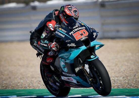 MotoGP, le scommesse sul GP di Brno: per i bookmaker vincerà Quartararo. Sfiducia, invece, verso il Dottore MotoGP, le scommesse sul GP di Brno: per i bookmaker vincerà Quartararo. Sfiducia, invece, verso il Dottore