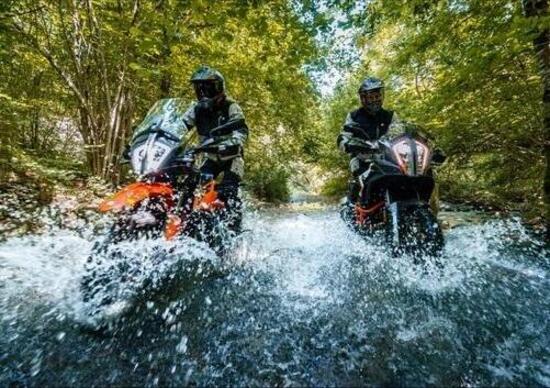 KTM e Pirelli: Ride Out Experience, avventura per le maxienduro KTM e Pirelli: Ride Out Experience, avventura per le maxienduro