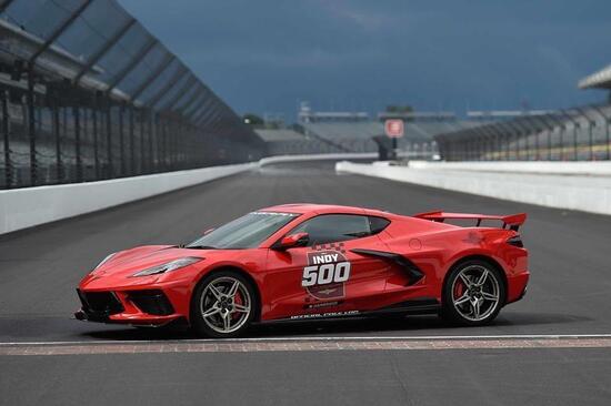La Chevrolet Corvette 2020, rosso torcia, è la nuova Indy 500 Pace Car La Chevrolet Corvette 2020, rosso torcia, è la nuova Indy 500 Pace Car