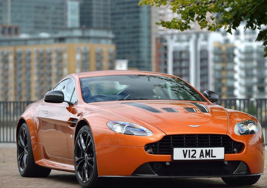 Aston martin 12