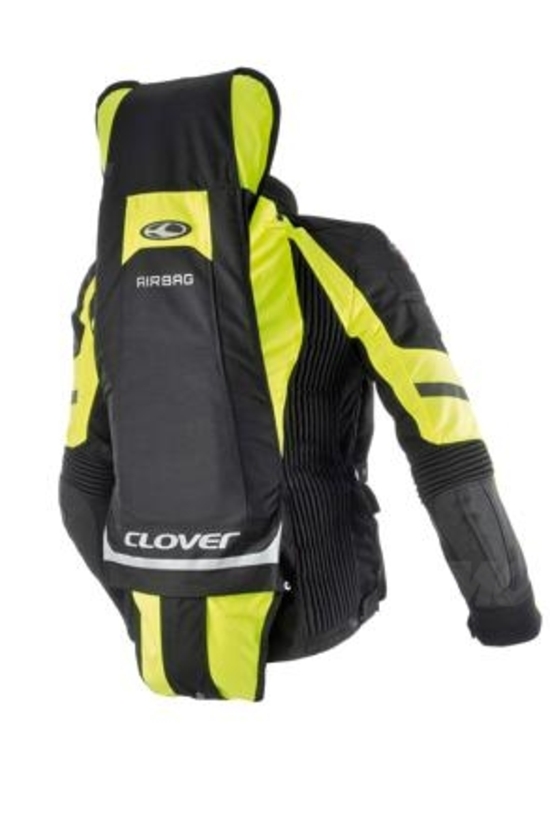 Clover Collezione 2013: debutta Crossover, la giacca con airbag Clover Collezione 2013: debutta Crossover, la giacca con airbag