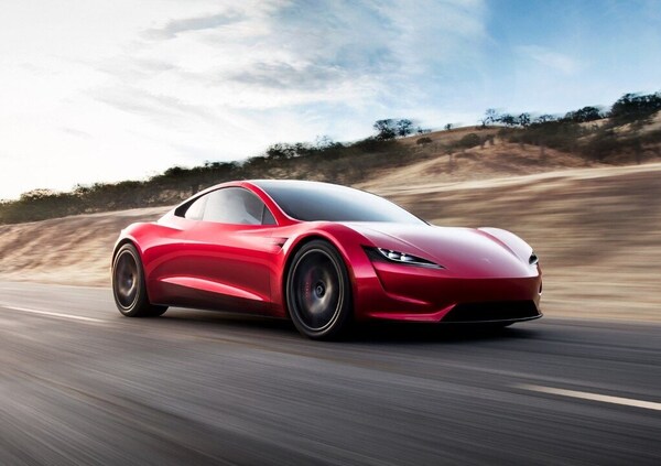 Tesla Roadster, obiettivo Nürburgring nel 2021. Parola di Elon Musk