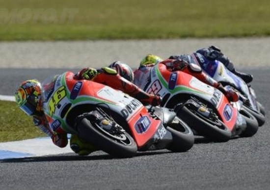 Rossi: A Valencia si corre su una pista da Mickey Mouse Rossi: A Valencia si corre su una pista da Mickey Mouse