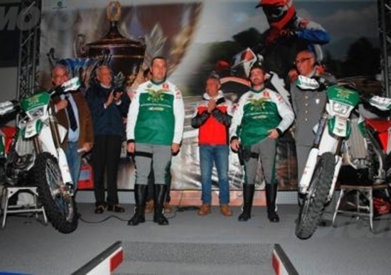 HM Honda fornisce due moto al Corpo Forestale dello Stato HM Honda fornisce due moto al Corpo Forestale dello Stato