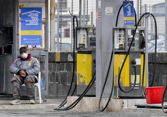 L’Unione Petrolifera vede nero e... cambia nome! L’Unione Petrolifera vede nero e... cambia nome!