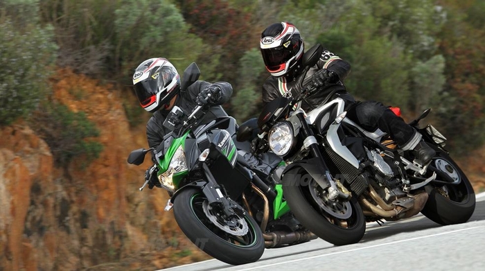 MV Agusta Brutale 800 vs Kawasaki Z800 - Prove - Moto.it