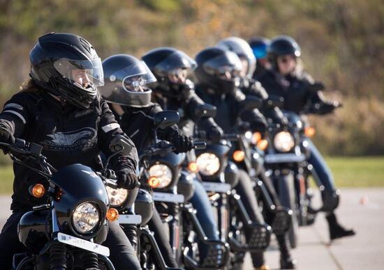 Harley-Davidson: 500 corsi gratuiti alla Riding Academy Harley-Davidson: 500 corsi gratuiti alla Riding Academy