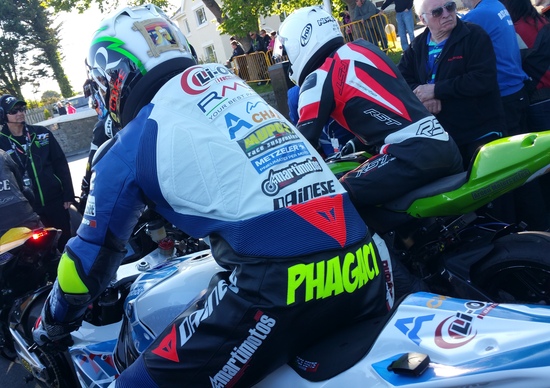 Tourist Trophy 2016: il live della gara Superbike Tourist Trophy 2016: il live della gara Superbike