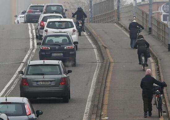 Smog: in Emilia-Romagna blocco per Diesel fino a Euro 4 Smog: in Emilia-Romagna blocco per Diesel fino a Euro 4