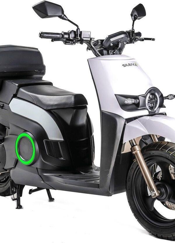 Mercato elettrico. Novembre segna un +95%. Merito degli scooter