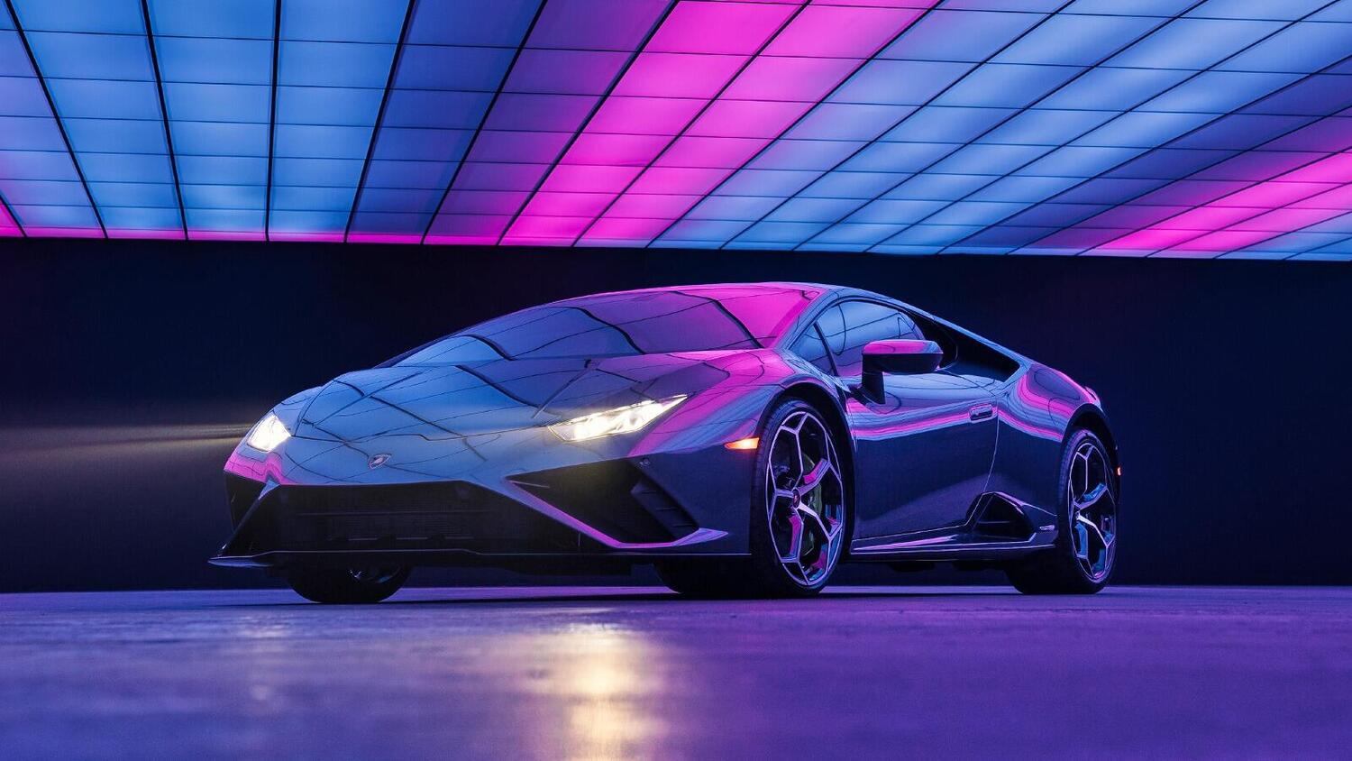 Lamborghini e Lady Gaga: in palio la Huracan del video di 911