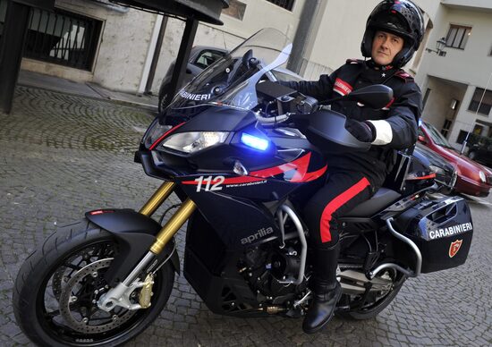 Al via il progetto FMI di Formazione dei Carabinieri Motociclisti Al via il progetto FMI di Formazione dei Carabinieri Motociclisti